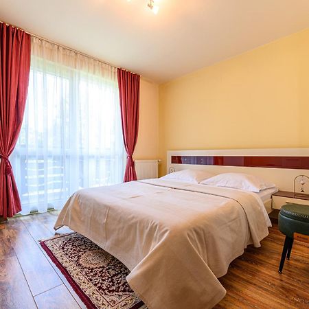 Hotel Casa Ramino Buşteni Exterior foto
